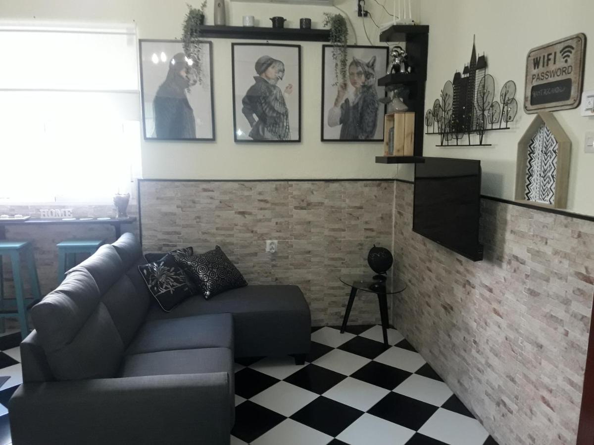 Apartamento La Escapada مالقة المظهر الخارجي الصورة