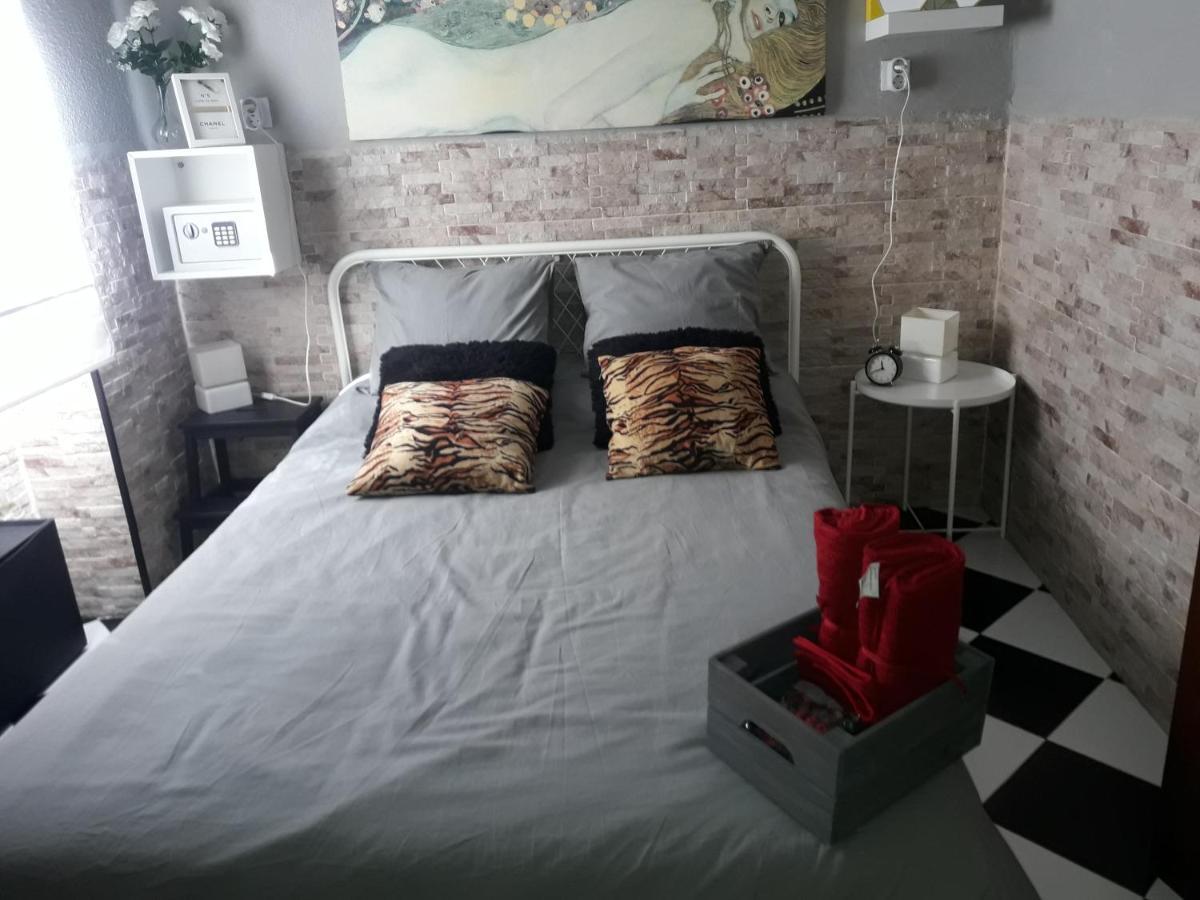 Apartamento La Escapada مالقة المظهر الخارجي الصورة