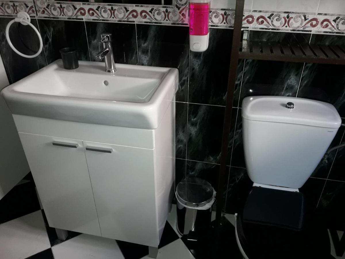 Apartamento La Escapada مالقة المظهر الخارجي الصورة